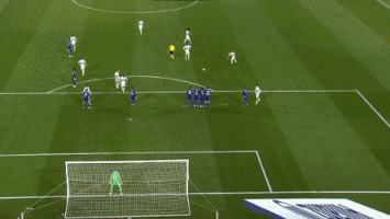 意甲｜打破祖云联赛不败身 拿波利7连胜领跑